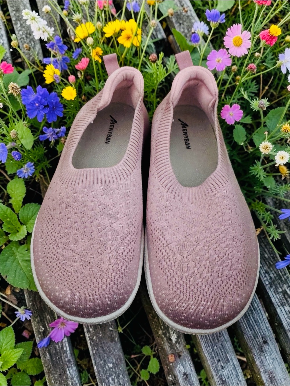 Merryan Slip-On Knit Sneakers in Dusty Rose